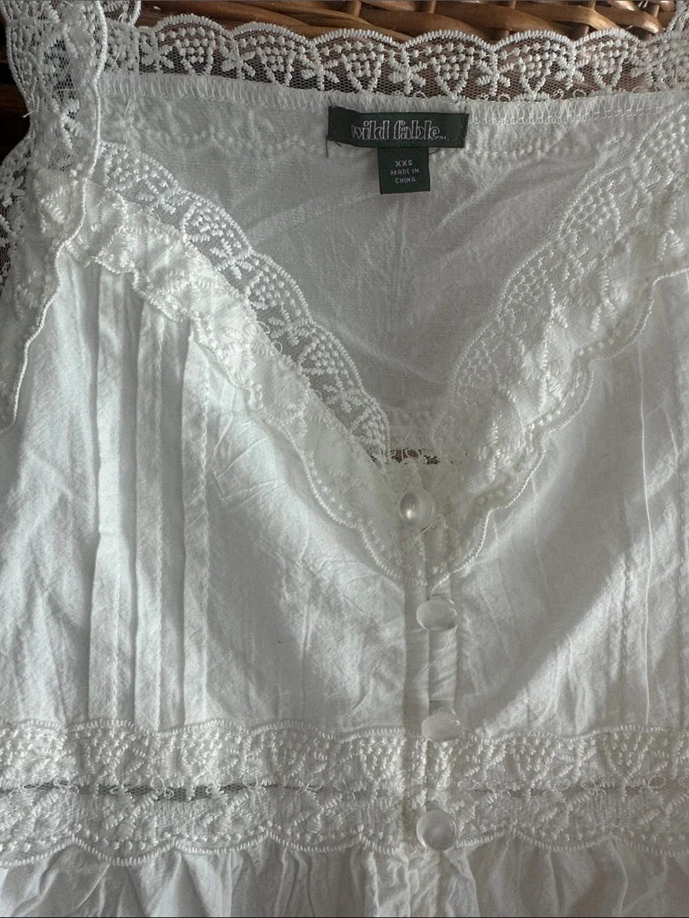 White Lace-Trim Button Front Cotton Camisole - Picture 4 of 4